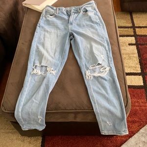 American eagle mom jeans